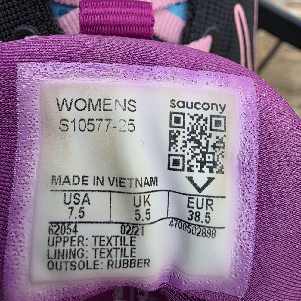 Saucony Endorphin Shift S10577-25 Black Running Shoes Sneakers Women's Size 7.5 - Picture 9 of 9